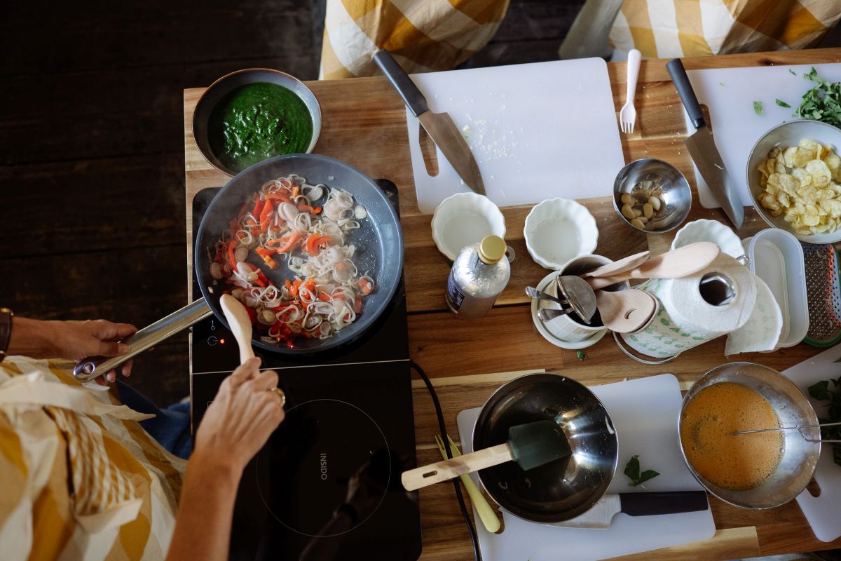 IKEA istraživanje pokazalo da trećinu stanovnika Hrvatske kuhanje opušta, a da obroke vide kao priliku za druženje